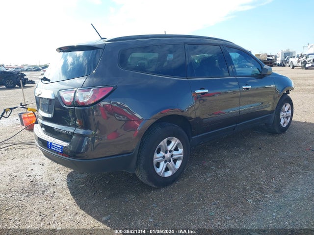 Chevrolet Traverse Ls 2015 1GNKRFKDXFJ376104 Image 4