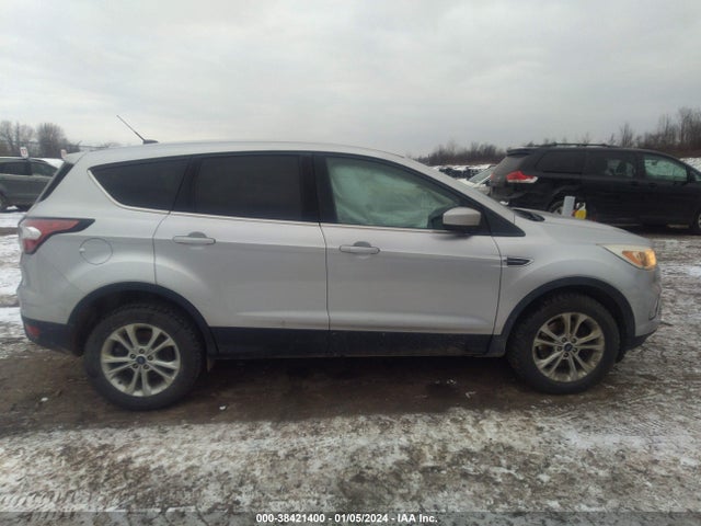 2017 FORD ESCAPE SE VIN: 1FMCU9G99HUD67876