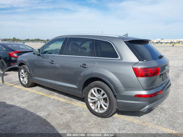 WA1AHAF78JD023697 Audi Q7 2.0t Premium