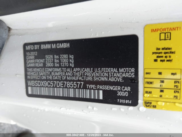 2013 BMW M3 VIN: WBSDX9C57DE785577