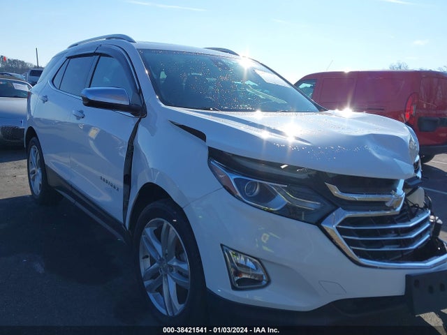 Chevrolet Equinox Premier 2018 2GNAXVEV3J6135717 главное изображение