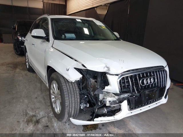 2015 AUDI Q5 2.0T PREMIUM VIN: WA1LFAFP8FA139084