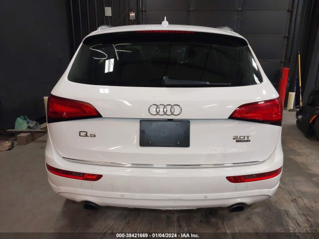 2015 AUDI Q5 2.0T PREMIUM VIN: WA1LFAFP8FA139084