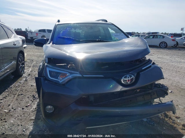 Toyota Rav4 Limited 2017 2T3YFREV4HW341130 Image 12