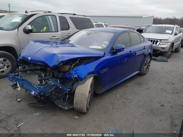 2018 JAGUAR XE SAJAL4EV8JCP22664 Photo 1