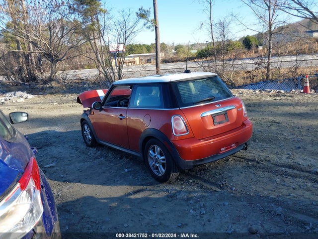 2012 MINI COOPER WMWSU3C57CT258733 Photo 2