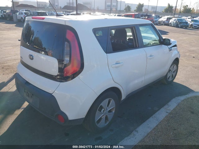 KIA SOUL 2016 KNDJN2A26G7388693 Image 4
