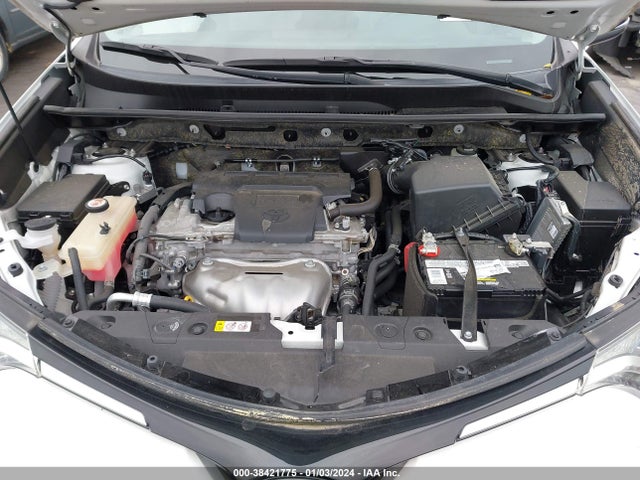 Toyota Rav4 Xle 2018 JTMWFREV8JJ741333 Image 10
