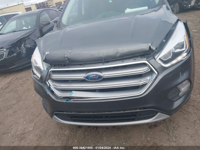1FMCU9GD8HUE89505 Ford ESCAPE SE