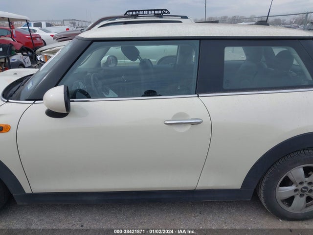 WMWXP5C55K2H95522 Mini Hardtop Cooper