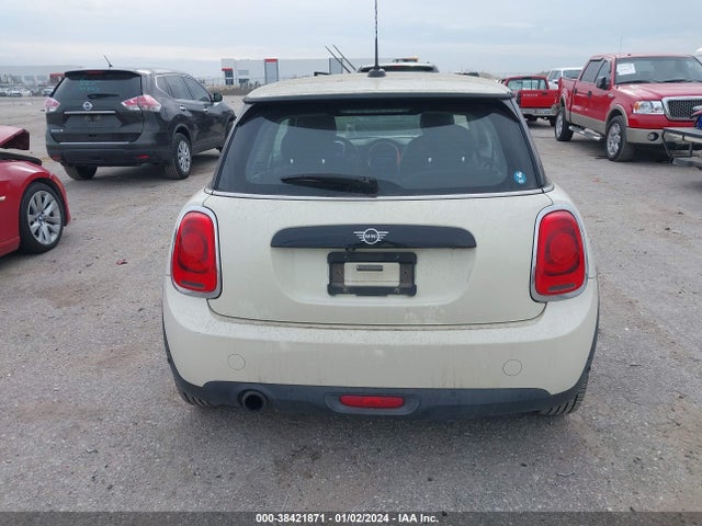 WMWXP5C55K2H95522 Mini Hardtop Cooper
