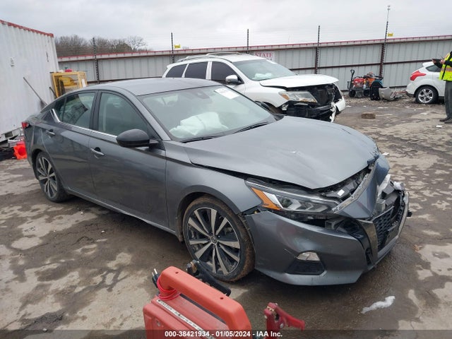 Nissan Altima Sr Fwd 2022 1N4BL4CV1NN416623 главное изображение