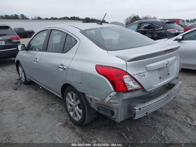 Aukcja sprzedaży 2017 Nissan Versa 1.6 Sl, vin: 3N1CN7AP0HL841286, numer aukcji: 38421994
