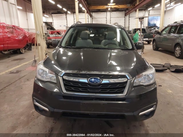 Subaru Forester 2.5i Premium 2018 JF2SJAGCXJH502711 Image 12