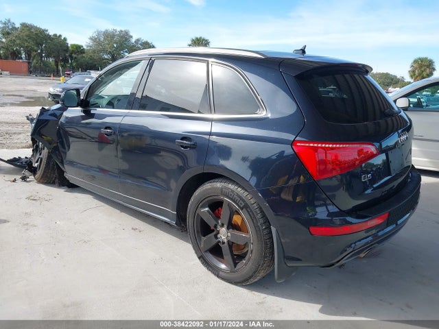 2012 AUDI Q5 WA1DKAFP6CA087028 Photo 2