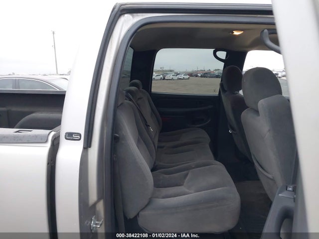 2005 CHEVROLET SILVERADO 1500 LS VIN: 2GCEC13T551217273