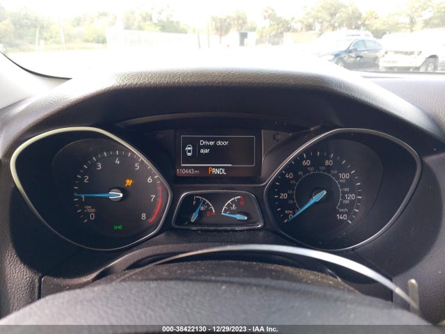 2015 FORD FOCUS SE VIN: 1FADP3K25FL288690