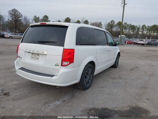 2C4RDGCG7HR808182 Dodge Grand Caravan Sxt
