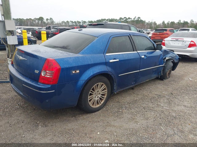 2010 CHRYSLER 300 TOURING/SIGNATURE SERIES/EXECUTIVE SERIES VIN: 2C3CA5CV1AH167063