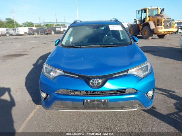 JTMWFREV8JJ161189 Toyota Rav4 Adventure/xle