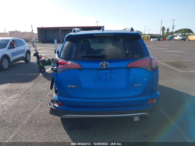 JTMWFREV8JJ161189 Toyota Rav4 Adventure/xle