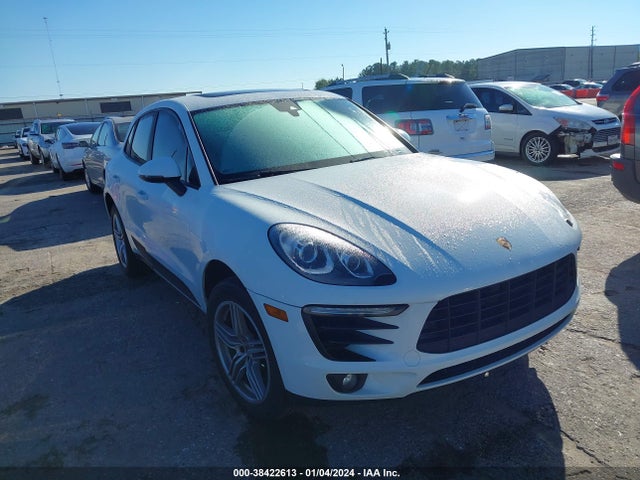2017 PORSCHE MACAN WP1AA2A5XHLB82029 Photo 0