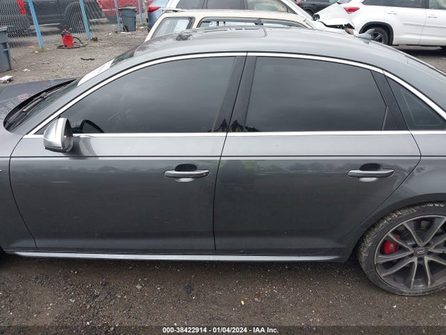 Audi S4 3.0t Premium Plus 2018 WAUB4AF43JA002251 Image 14