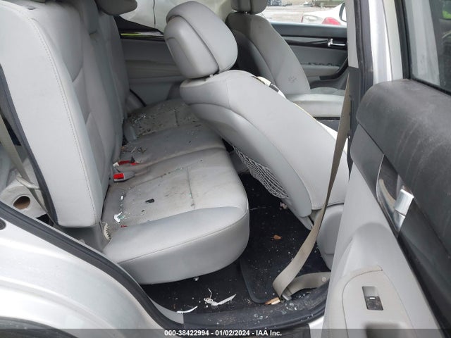 2012 KIA SORENTO LX VIN: 5XYKT3A6XCG282764
