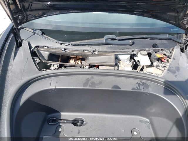 2019 TESLA MODEL 3 5YJ3E1EA0KF193213 Photo 9
