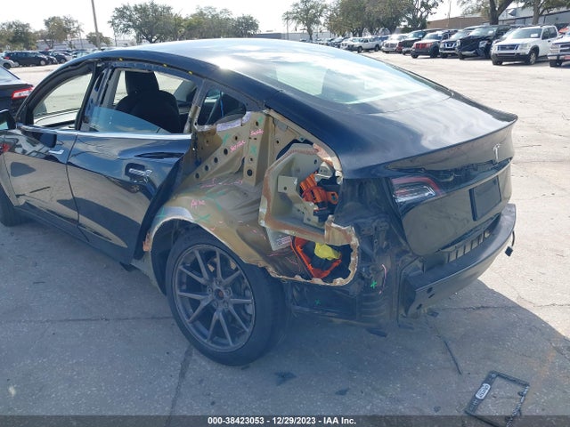2019 TESLA MODEL 3 5YJ3E1EA0KF193213 Photo 5