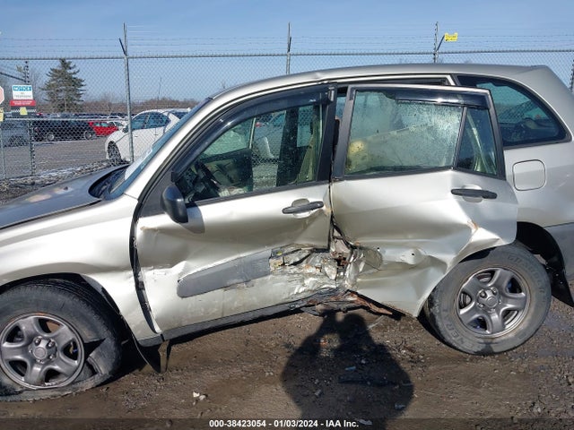 2003 TOYOTA RAV4 BASE (A4) VIN: JTEHH20V930249352