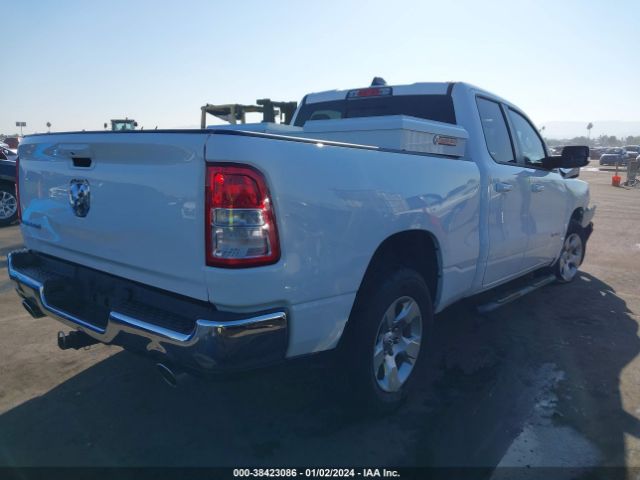 1C6RREBT5NN358729 RAM 1500 Big Horn Quad Cab 4x2 6'4 Box