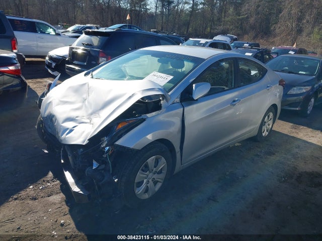 Hyundai ELANTRA SE 2016 5NPDH4AEXGH690137 Image 2