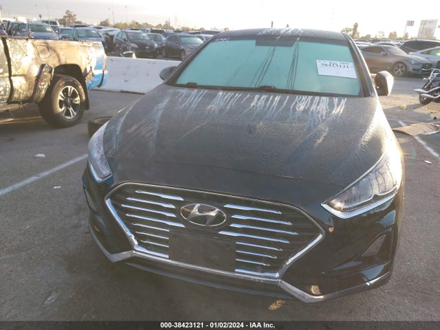 Продажа на аукционе авто 2018 Hyundai Sonata Eco, vin: 5NPE24AA2JH722699, номер лота: 38423121