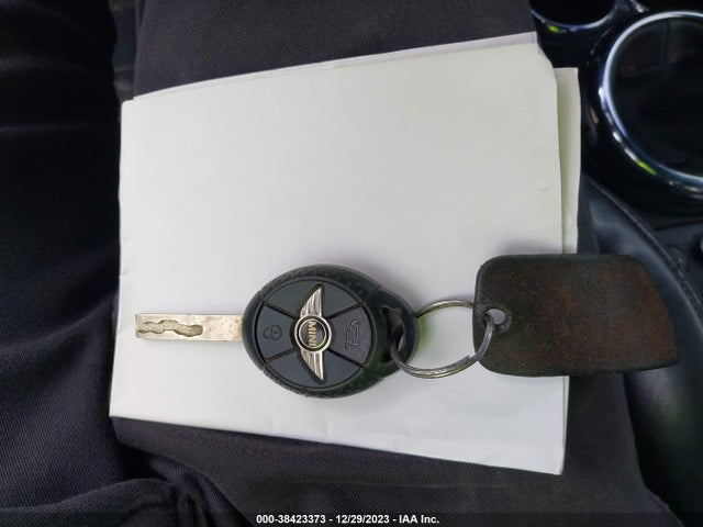 2005 MINI COOPER S WMWRE33505TL10797 Photo 10