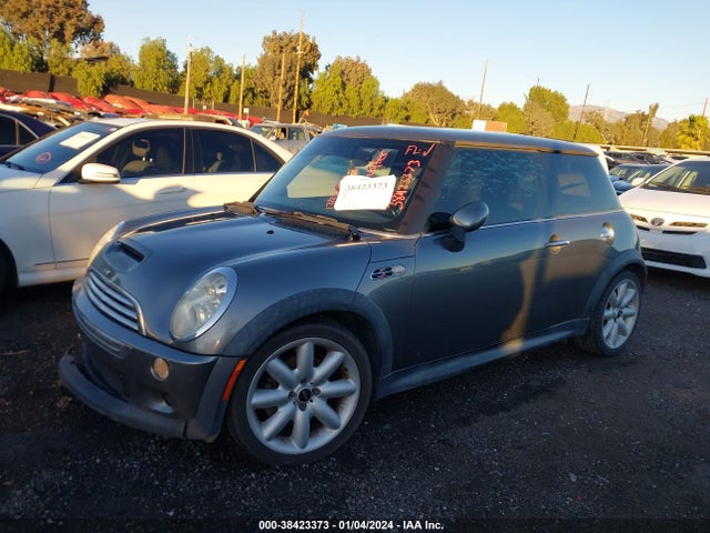 2005 MINI COOPER S WMWRE33505TL10797 Photo 1
