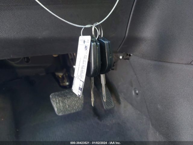 3FADP4EJ9JM140414 Ford FIESTA SE