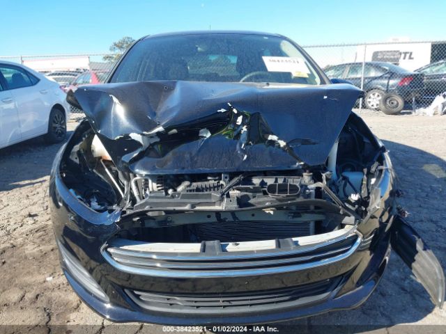 3FADP4EJ9JM140414 Ford FIESTA SE