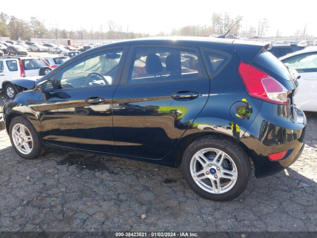 3FADP4EJ9JM140414 Ford FIESTA SE