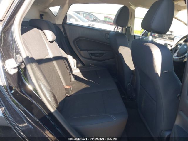 3FADP4EJ9JM140414 Ford FIESTA SE