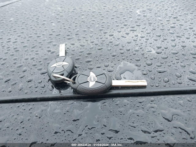 2006 MINI COOPER WMWRC33576TK73027 Photo 10