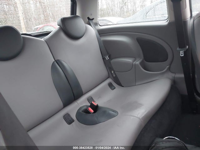 2006 MINI COOPER WMWRC33576TK73027 Photo 7