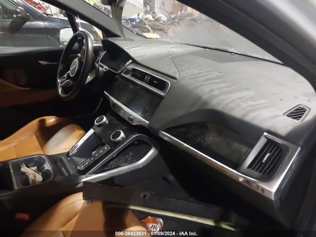 2020 JAGUAR I-PACE SADHC2S10L1F84272 Photo 4