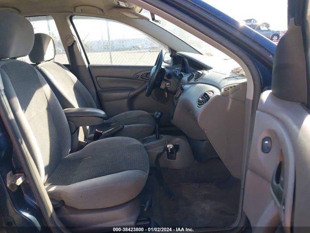 2003 FORD FOCUS SE VIN: 1FAFP34P13W136241