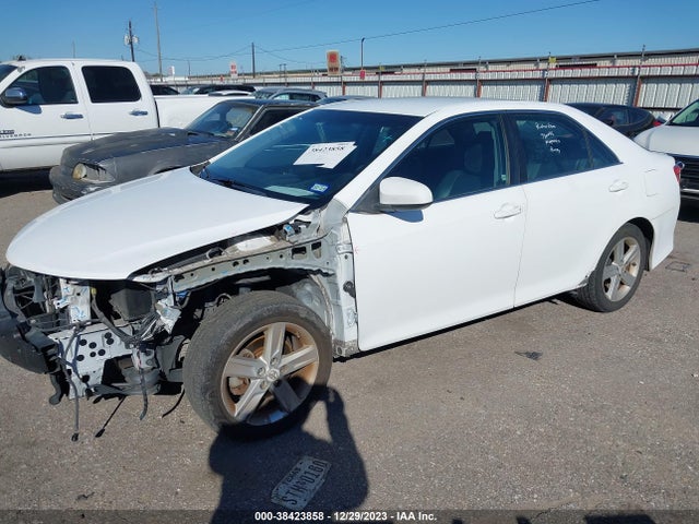 2012 TOYOTA CAMRY SE VIN: 4T1BF1FK4CU557265