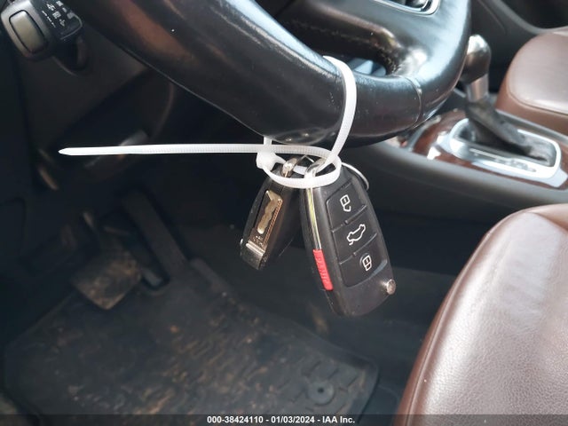 WA1HCCFS2HR017677 Audi Q3 2.0t Premium