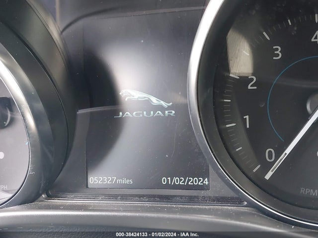 Jaguar Xe 25t 2019 SAJAR4FX1KCP52816 Image 15