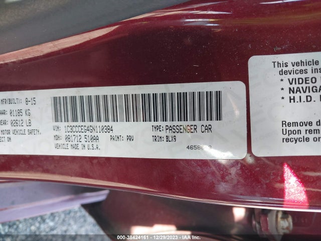 Chrysler 200 C 2016 1C3CCCEG4GN110384 Image 9