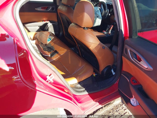 ZARFAEDN3J7566243 Alfa Romeo Giulia Awd