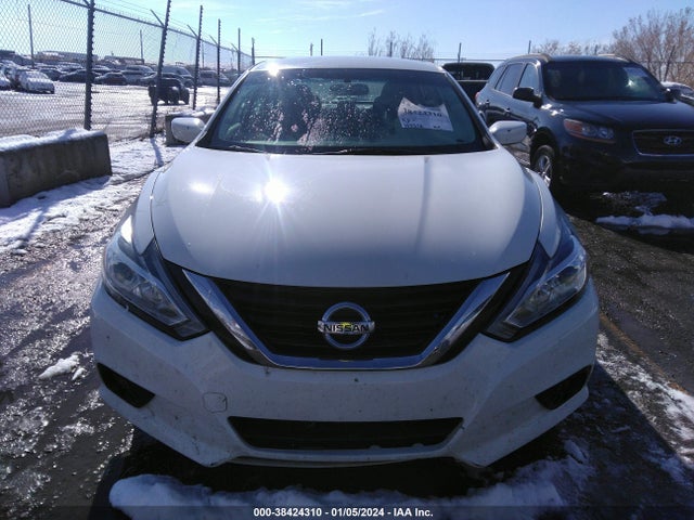 2018 NISSAN ALTIMA 2.5 SV VIN: 1N4AL3AP3JC181111